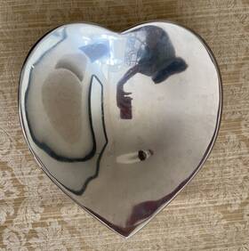 Mt1237 Nambe 2004 766 Heart Shaped Bowl 9 Inch X8.25 X2.25 Alloy Metal - Silver