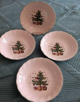 Nikko 033705003670 Happy Holidays Christmas Bowls Set Of 4 With Box Vintage Soup Salad