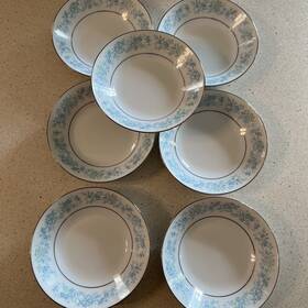 2227 Noritake Milford Berry Bowls 5.5 Inch Blue Flower China Set Of 7
