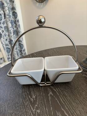 19101946 Pampered Chef The Simple Addi Ions Small Bowl Caddy #1946 And Two Bowls #1910 0179