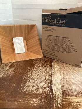 2254 Pampered Chef Large Bamboo Wood Square Salad Serving Bowl With Box And Papers