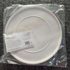 2316 Pampered Chef New In Package The Salad Bowl Lid