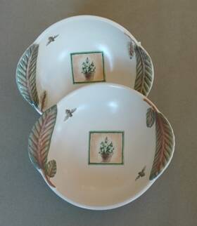 339-897-90 Pfaltzgraff X2 Embossed Side Dish/lug Handle Fruit/dessert Bowls - Naturewood By