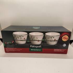 5068684 Pfaltzgraff 200th Anniversary - Set Of 3 Dip Bowls And Wire Rack Winterberry 2011