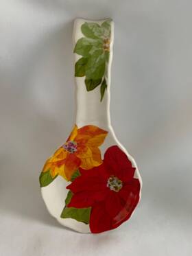 112713.01 Pioneer Woman Poinsettia Spoon Rest Stoneware 8.5 Inch Dishwasher Safe Holiday
