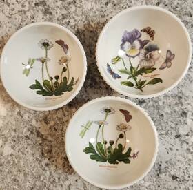 647602 Portmeirion Botanic Garden Coupe Stacking Bowls 5 1/2 Inch - Set Of Three