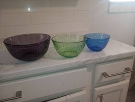 7402-s Pyrex Vintage 1970s Ribbed Glass Mixing Bowls 7401 7402 7403 Blue Green Purple