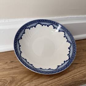 Ralph Lauren 641265471251 Mandarin Blue 8.5 Inch Soup Bowl Retired Pattern Very Good Condition