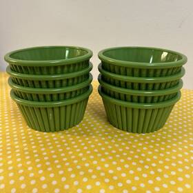 G25717 Regent Products Ribbed Ramekin Condiment Cups 4 Ounce Green Lot Of 8 Plastic