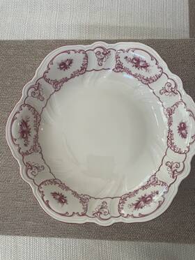 2636 Rosenthal Vintage Continental 10.5 Inch Vegetable Bowl Pink Red Flowers