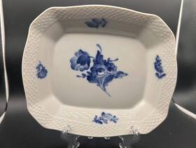 8164 Royal Copenhagen 8068 Vintage Blue Flower Braided 8 Inch Square Vegetable Bowl #10/8164