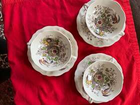 D6141 Royal Doulton Vintage Hampshire Design Set Of 3 Bowls And Saucers