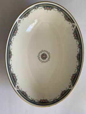 Royal Doulton H5121 Albany Oval Vegetable Serving Bowl Fine Bone China Gold Rim