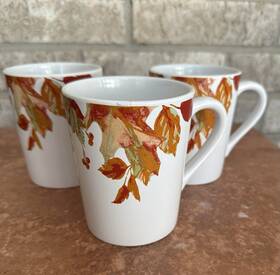 Leaves2022-2025 Royal Norfolk Fall Leaves By Set/3 Mugs4.5 X 3.75 Ceramic Autumn