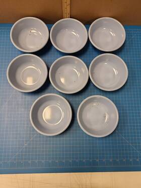 3836-45 Rubbermaid Bowls Light Blue Cereal Set 8 Vintage Kitchenware 5.5 Inch Diameter