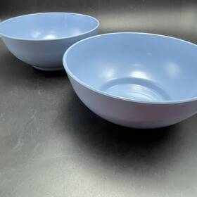 3897 Rubbermaid 2 Melamine Blue Serving Bowls #3897 Vintage Round Usa 7.5 Inch
