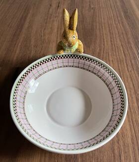 Sl131 Sakura Debbie Mumm Spring Is In The Air Nibbler Bowl