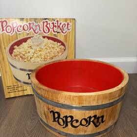 3637 Spaulding And Frost Wood Barrel Bucket Movie Popcorn Bowl Red Liner Vintage 1980s