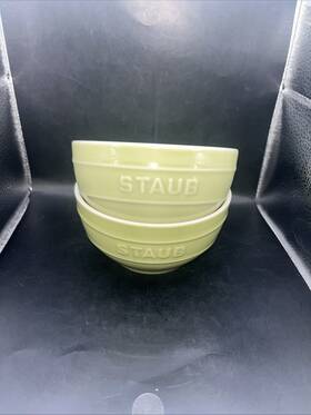 Z1023-687 Staub Universal Ceramic Bowls 2 4.75 Inch Macaron Green Gradient Colors