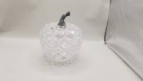 Studio Silversmiths 678976436316 Crystal Clear Candy Dish Apple Box With Top And Stem Used Condition Teacher