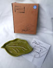 410103 Tastefully Simple Dish Hostess Leaf Green Gift