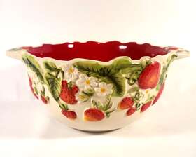 Kfi-xng-846875 Temptations Retired Figural Fruit Strawberries 2.5 Quart Bowl With Handles Htf Good