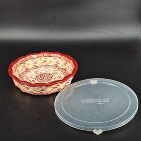 Ppp-sq-781996 Temptations By Tara Old World Red Wavy Edge Round Serving Bowl With Lid 9 Inch
