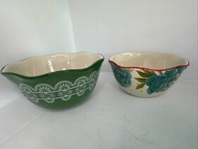 The Pioneer Woman 672670559180 Vintage Floral 2-piece Serving Bowl Set