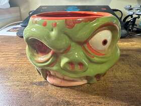 Mm97 Think Geek 2014 Zombie Bowl Ceramic Monster Dish Planter Ghoul Halloween
