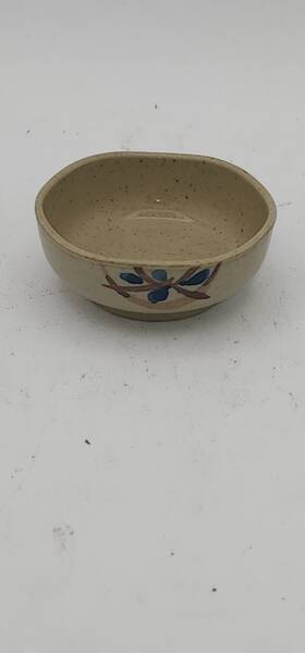 G138 Threeline Sashimi Bowl