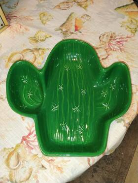 C506 Treasure Craft Chip Serving Bowl Green Cactus 13 Inch Usa Vintage