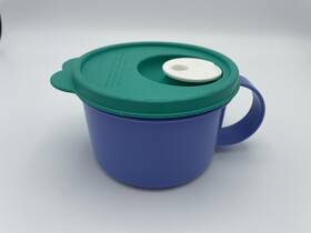 3155a-3 Tupperware 16oz Soup Mug Blue Green With White Seal Microwave Reheatable