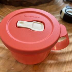 7371a-3 Tupperware Crystalwave Plus Soup Mug Microwavable Orange 2 Cup / 500ml