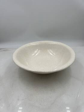 7021 Unmarked 7071 Speckled Stoneware Bowl Made In Usa Marked Off-white Ceramic Serving Dish