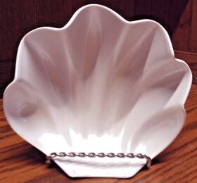 348092 Walmart Melamine Clam Shell Individual Salad Serving Bowl 3-footed White Replacement P31
