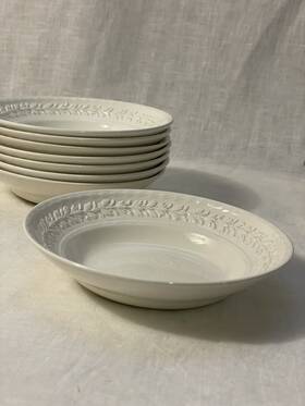 11236 Wedgwood 8 Cream On Laurel Pattern Stoneware Fruit/dessert Sauce Bowls 6 Inch