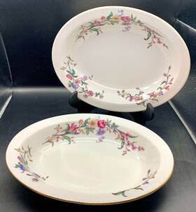 W4076 Wedgwood 4076 Set Of 2 Vegetable Bowl Devon Sprays Bone China England 10 Inch Oval
