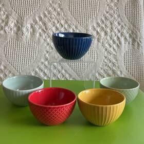 5-west West Elm Sw30 Textured Stoneware Dip Condiment Nut Bowls 3.5 Diameter 2 Inch High