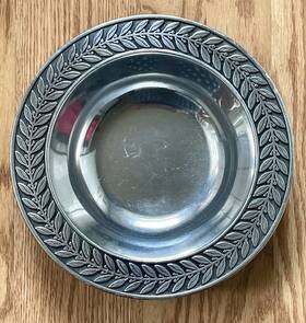 377034 Wilton Armetale Inch Laurelberry Pewter Serving Bowl Usa