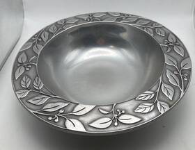 829354 Wilton Armetale Round Serving Salad Bowl # Usa