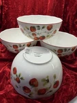 Mikasa Strawberry Blossom 6 Soup Bowls Set Of 4 New. Fixed Price $49.00.