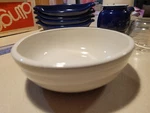 Vintage Original Mccoy Pottery Usa Off White Bowl Dish 1413. Fixed Price $8.40.