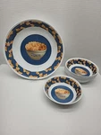 9 Piece Popcorn Set. 11" Serving Bowl. 8, 7" Individual Bowls Melamine Plastic. Fixed Price $21.83.