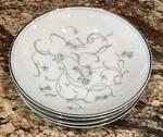 FOUR(4) Vintage Noritake Japan Alicia 5762 Fruit Berry Bowls Ex Cond 1/2. Fixed Price $24.00.