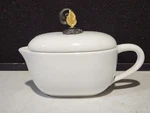 New Gg Gracious Goods Gold Leaf Collection Covered Sauce Gravy Boat. Fixed Price $46.41.