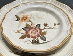 Mikasa Garden Club EC459 Salad Desert Plates Set Of. Fixed Price $21.99.