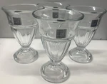 Circleware Ice Cream Parlor Sundae Glasses Set Of 4 Vintage. Fixed Price $20.00.