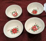 Mikasa Italian Holiday DD912 5 3/4 Bowls Set Of. Fixed Price $21.99.