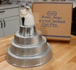 60S Mirro Finest Aluminum 4 Tier Round Wedding Cake Pan Set With Bride & Groom. Fixed Price $22.50.