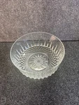 Vtg Arcoroc France Crystal Glass Serving Salad/fruit Bowl Starburst 7.75". Fixed Price $21.24.